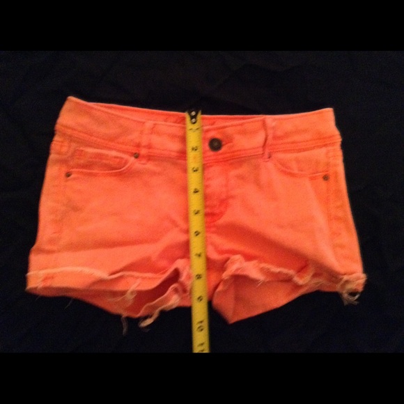 Delias coral denim shorts - Picture 2 of 5